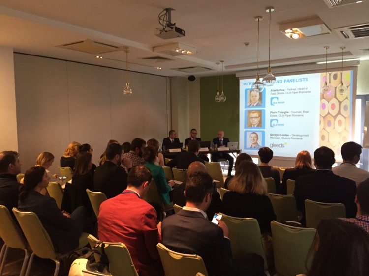 Societatea de avocatură DLA Piper România a susținut un seminar pe tema securităţii la incendiu