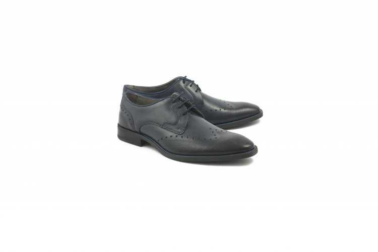 Reduceri LaScarpa pentru pantofi barbati – Calitate la preturi mai mici