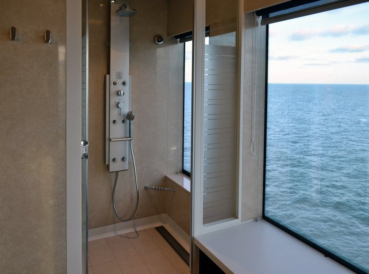 Noua generatie de cabine de dus