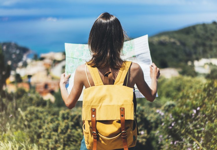Învârte globul și oprește-l cu Travelmood.ro