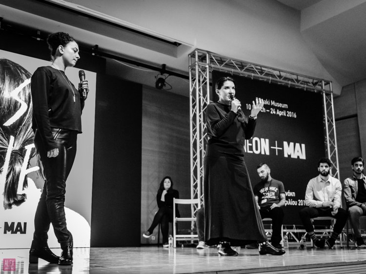 Performance inspirat de Marina Abramovic, muzica, pictura, film, teatru, literatura, animatie si arhitectura – arta fara grani