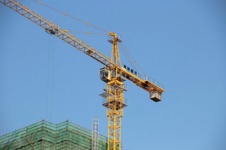 Care este importanta macaralelor turn pentru lucrarile de amploare?