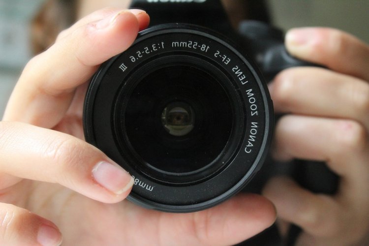 PhotoHotel, business-ul care face ”zoom” in Europa