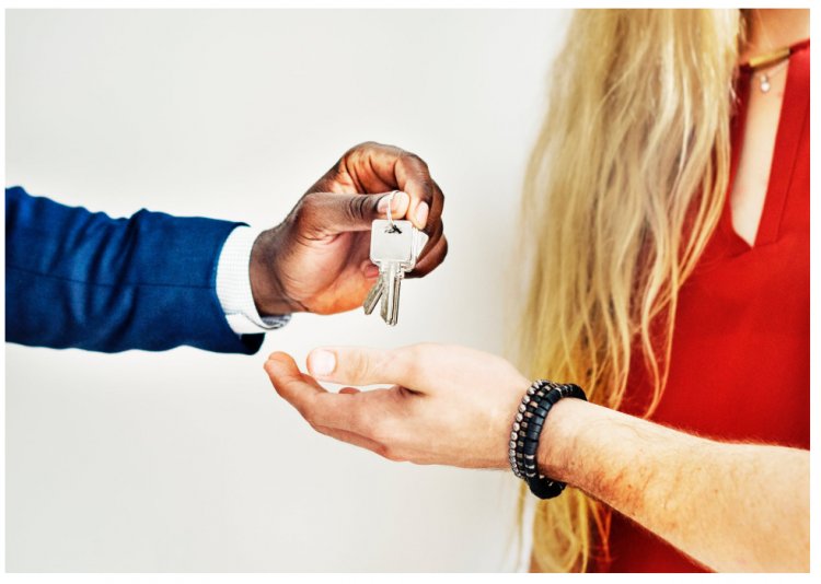 La ce trebuie să fii atenți când luați un credit imobiliar