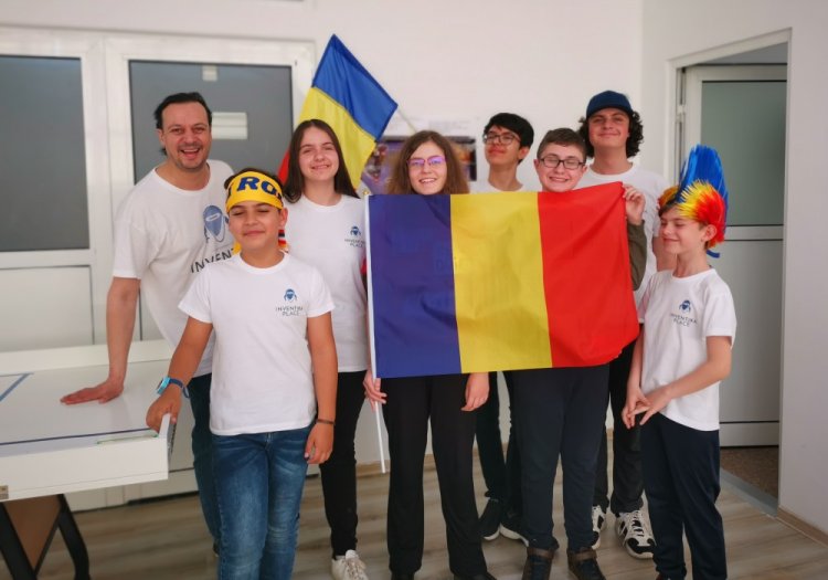 Echipa de robotica Inventika Sensor On participa la FIRST® LEGO® League Open International Liban