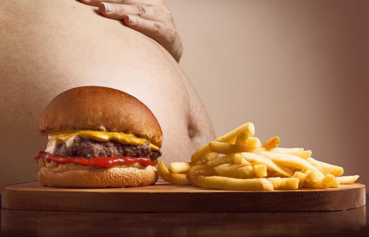 TOP 7 cele mai periculoase alimente de care ar trebui să te ferești