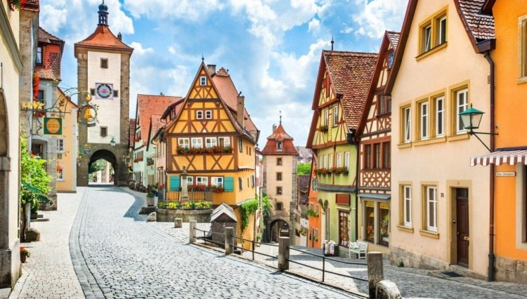 Ghidul primei calatorii in Germania