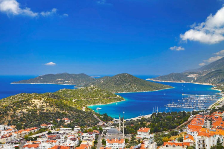 Petrece sejurul in Antalya cu Tomis Travel