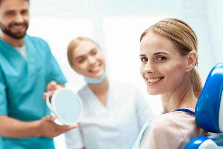 Dental Premier, clinica stomatologica unde implantul dentar este finalizat in 24 h!