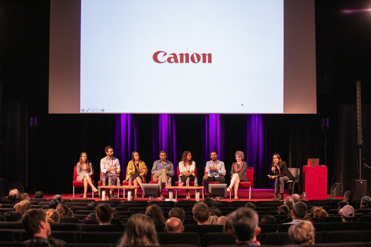 Canon celebrează poveştile create de studenţi şi de profesionişti, în cadrul evenimentului Visa pour l’Image 2020