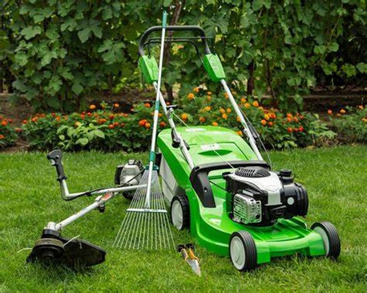 Muncile agricole in spatii restranse - mult mai rapide cu echipamentele de la Bricolaj Market