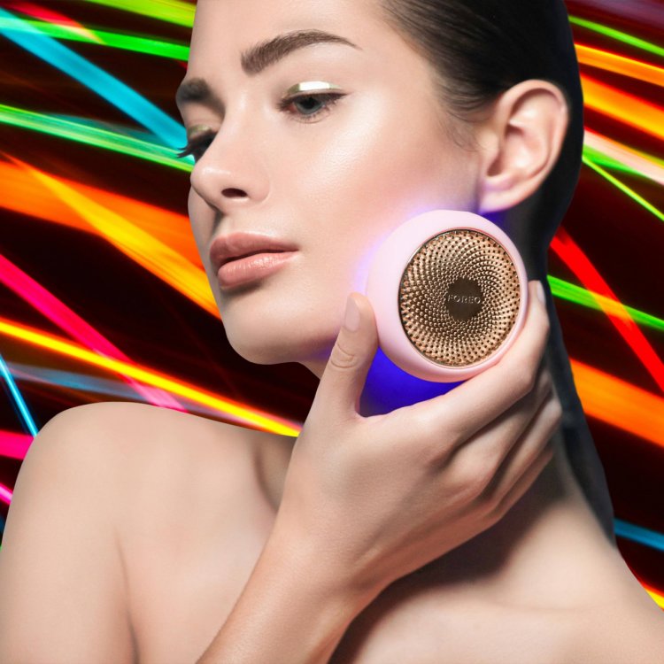 PUTERNIC, PERSONALIZAT SI EXTRA-LUXOS FOREO A LANSAT UFO 2, CATAPULTAND PUTEREA MASTILOR LA UN ALT NIVEL