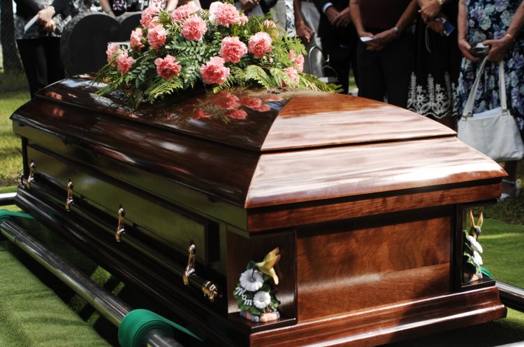 Beneficiile contactarii unei firme de servicii funerare