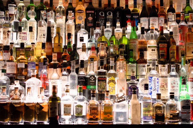 Top 10 băuturi alcoolice recomandate pentru luna septembrie