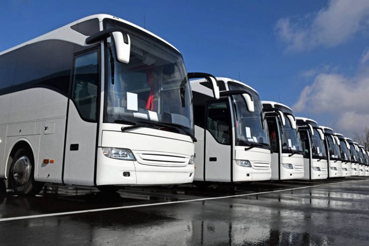 Ai nevoie de un vehicul pentru transport persoane și nu știi ce să faci? Apelează firma FlorinTrans!
