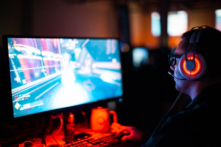 Sfaturi de care să ții cont dacă vrei să-ți cumperi un calculator de gaming performant
