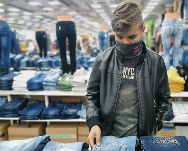 Cum semnalizezi clădirea ta pentru a preveni infectarea cu Covid-19?