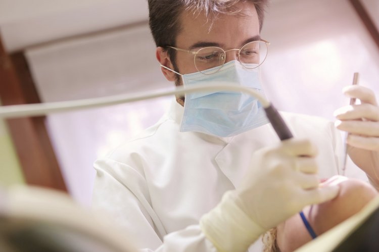 Tratamentul endodontic - când este necesar și în ce constă