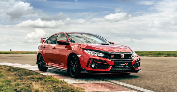 NOUL HONDA CIVIC TYPE R CUCEREȘTE UN NOU CIRCUIT