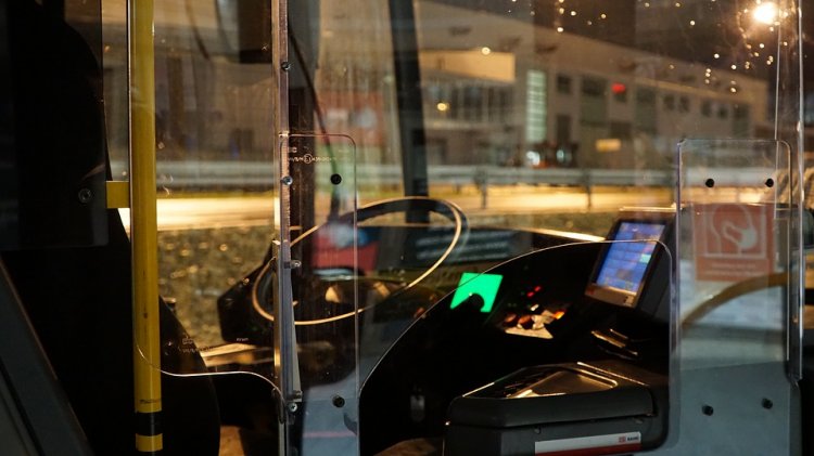 Aveți nevoie de servicii moderne de transport la aeroport?