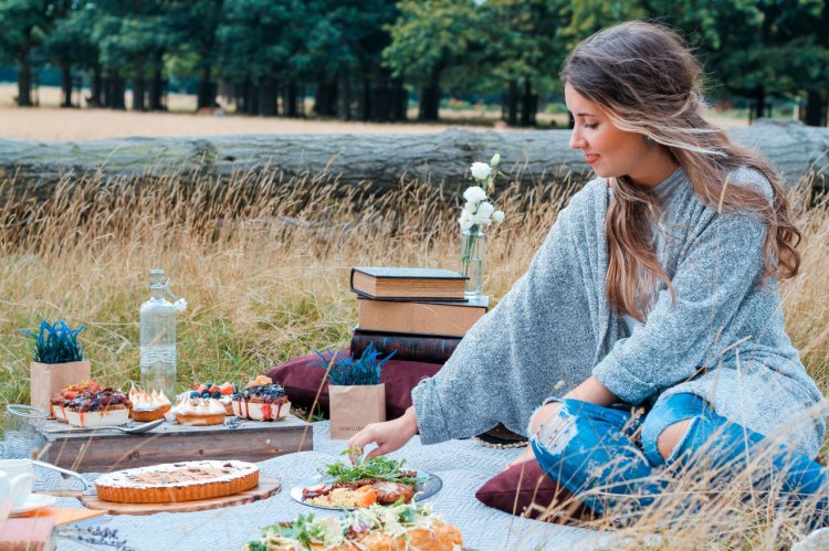 Ce porti la picnic: 5 idei de tinute lejere