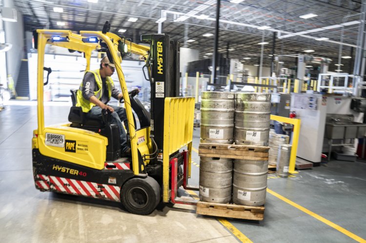 Eficiență în logistică prin utilizarea de echipamente performante