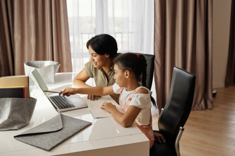 10 motive să alegi teste online ca să evaluezi cunoștințele copilului tău