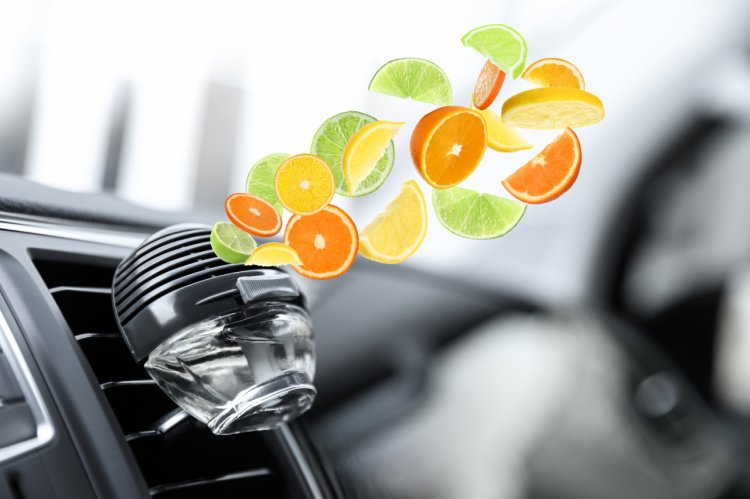 Alegerea unui parfum auto potrivit: 3 sfaturi practice