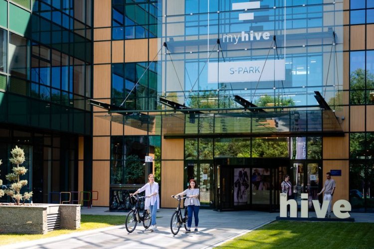 myhive Romania intră în programul de bike-sharing ce aparţine I’Velo