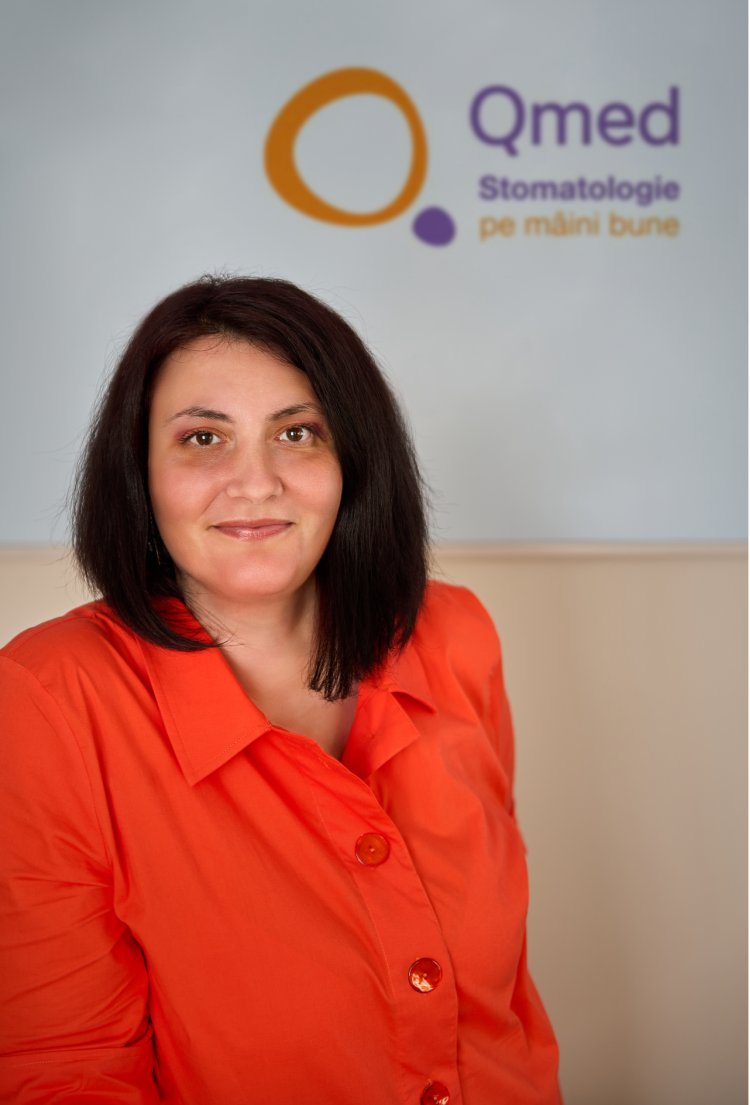 Bilanțul clinicilor dentare Qmed la 9 luni arată o creștere de 10% a numărului de pacienți tratați
