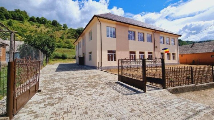 Învățământul dual ar putea reprezenta un traseu educațional pentru cel puțin 50% dintre elevi vs. 17% în prezent