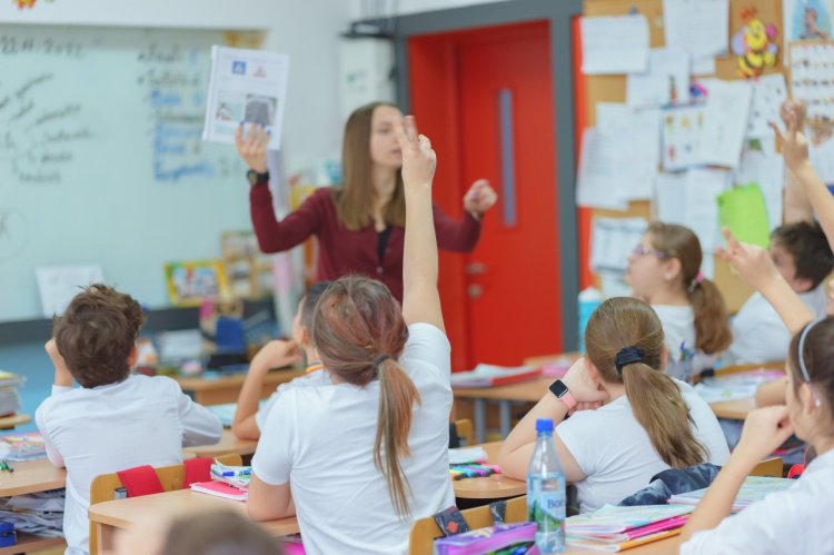 Mii de elevi din Sectorul 3 vor participa la cursurile de educație rutieră și prim-ajutor, ținute de Asociația E.D.I.T.