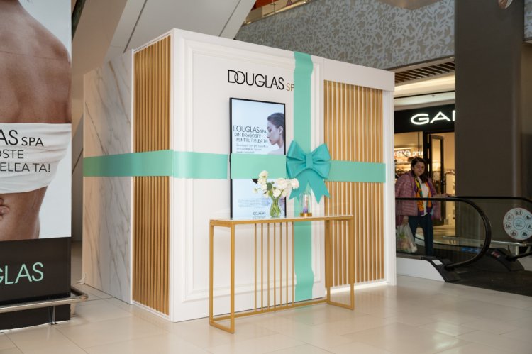 Frumusețea, celebrată în magazinele DOUGLAS printr-un concept unic de îngrijire premium, CABINA SPA.