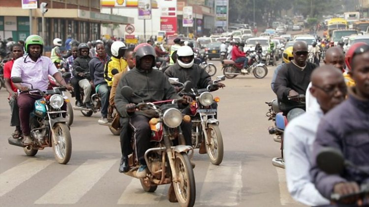 Mecanisme ale motociclete care te ajuta sa fii vizibil in trafic