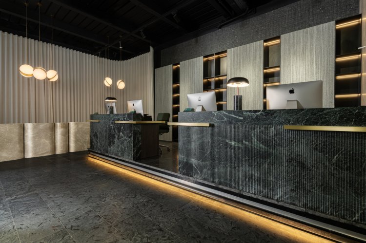 PIATRAONLINE duce experiența de retail la un nou nivel cu noul flagship store lansat