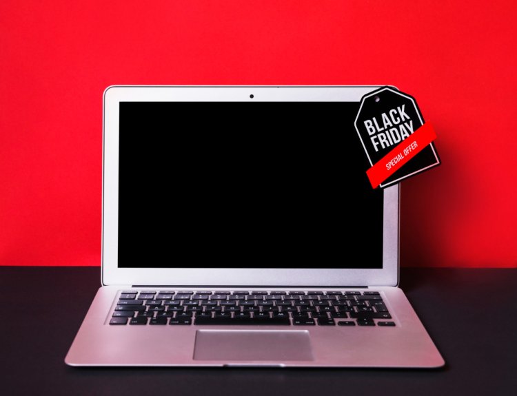 Ai nevoie de un laptop nou? Cum să îl alegi pe cel mai potrivit de Black Friday