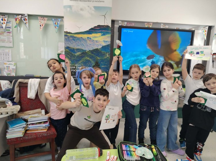Spaţiul verde, plin cu arbori şi flori la #FocusToGreenEcoLife