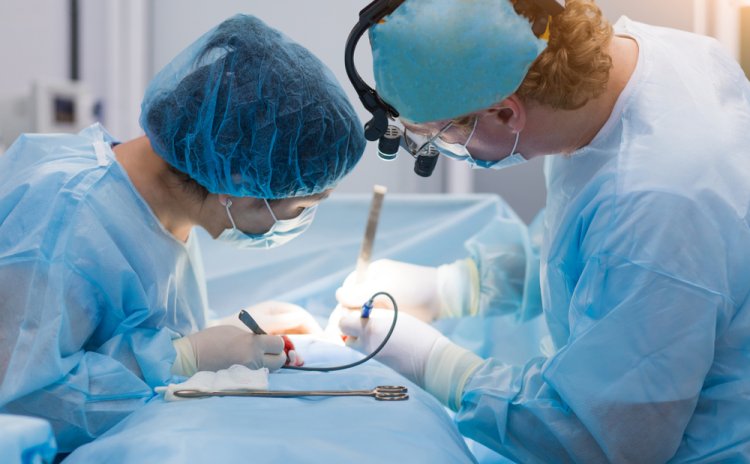 Chirurgie mamară la Memorial România: 4 tipuri de intervenții disponibile și cum alegi varianta potrivită