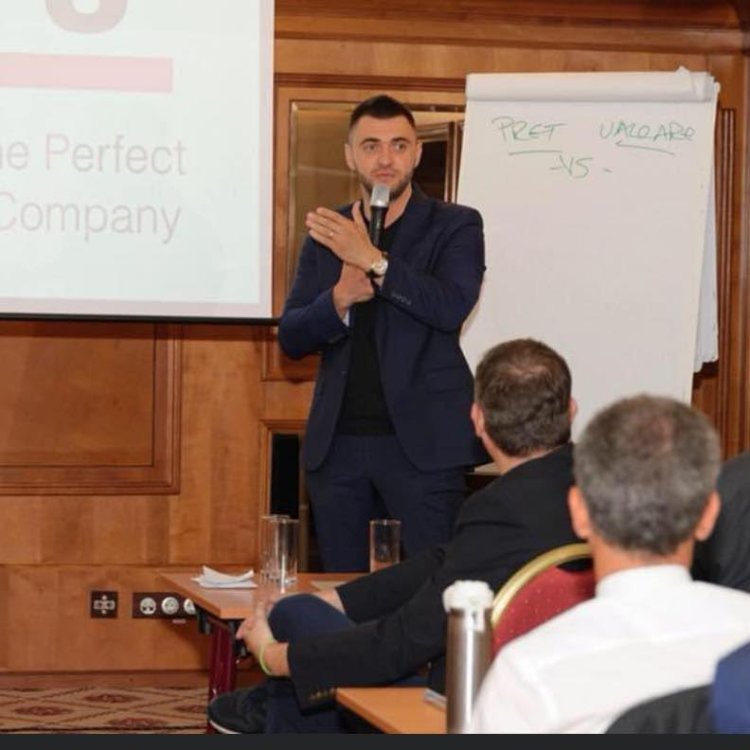 Antreprenorii români care muncesc mult, dar simt că stagnează. Un mentor din România spune că blocajul nu e financiar