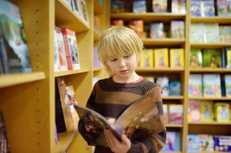 Cum pot ilustrațiile să facă lectura mai accesibilă pentru copii?